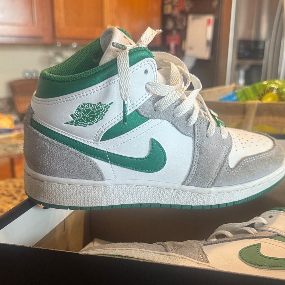 Jordan Kids' Sneakers in Green, White, and Gray